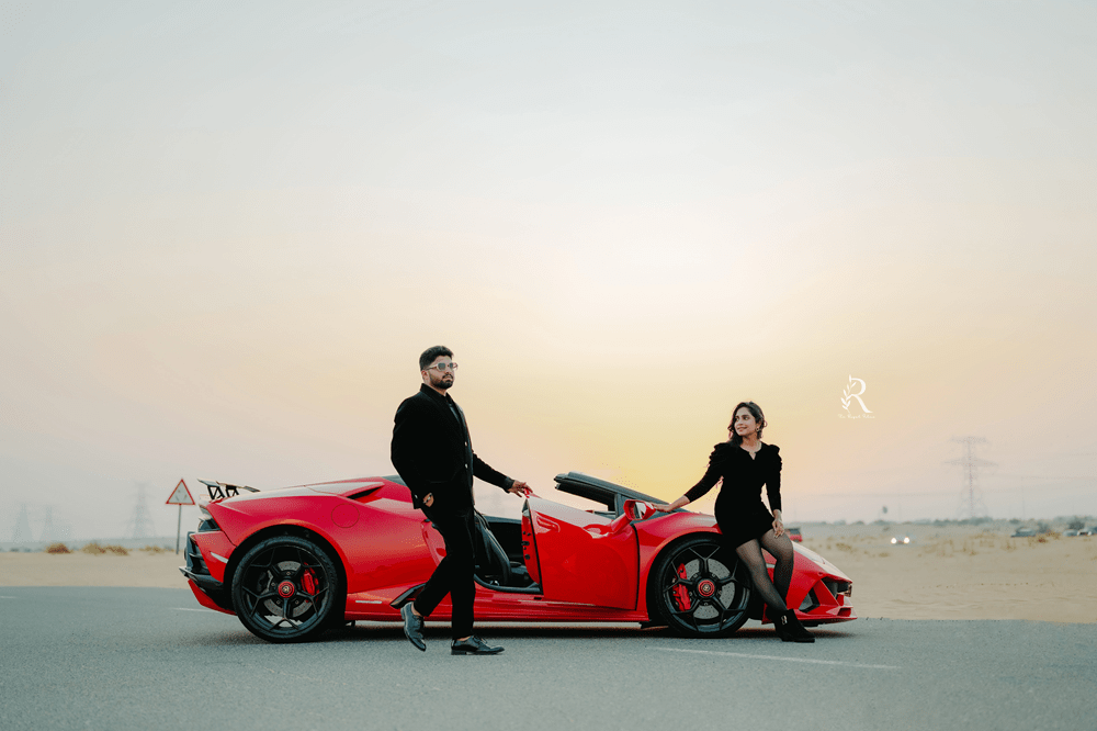 Sunrise pre-wedding in Dubai desert